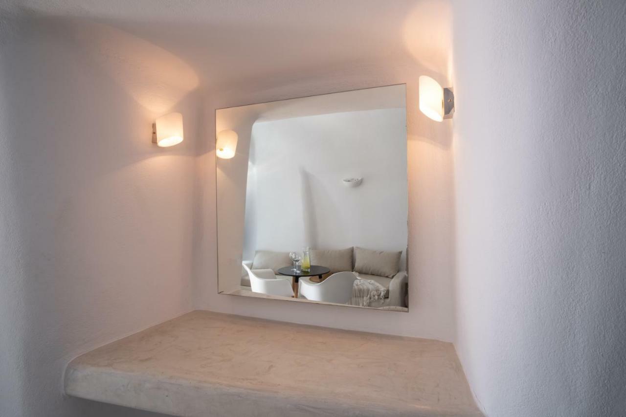 Hotel On The Cliff Fira  Exterior foto