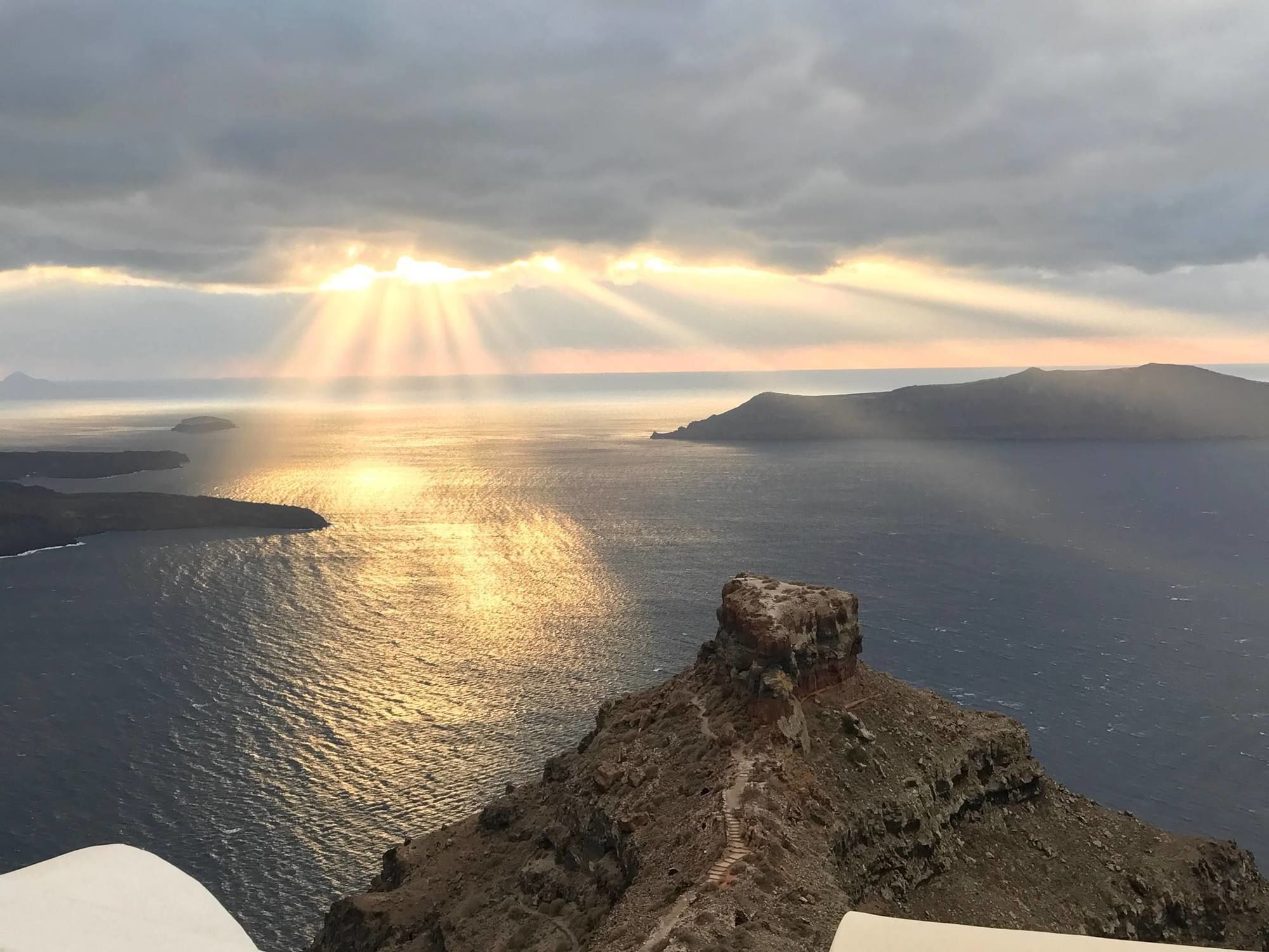 Hotel On The Cliff Fira  Exterior foto